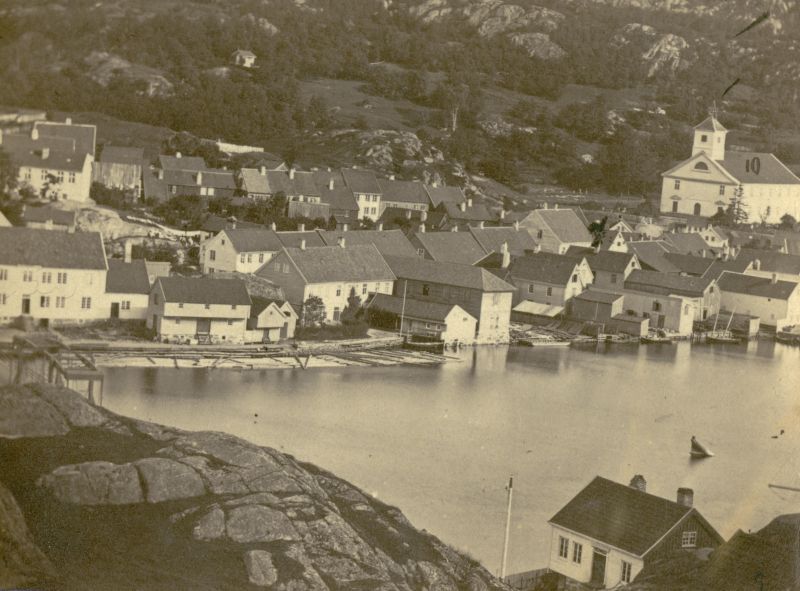 Fil:Mandal, Vest-Agder - Riksantikvaren-T205 01 0237.jpg